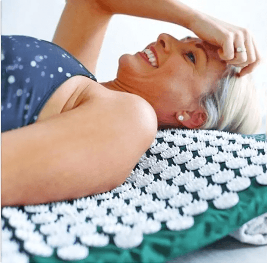 Acupressure Mat: Natural Pain Relief and Relaxation for Your Body and Mind - Aquan Express